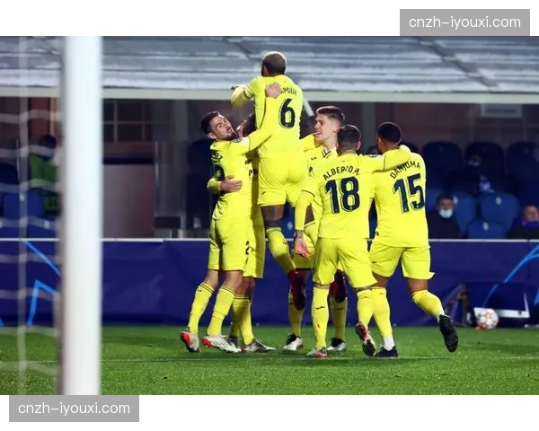 比利亚雷亚尔快速反击战术被遏制,全场难以组织有效进攻 比利亚雷亚尔快速反击战术被遏制,全场难以组织有效进攻